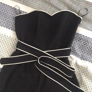 Black strapless jumper